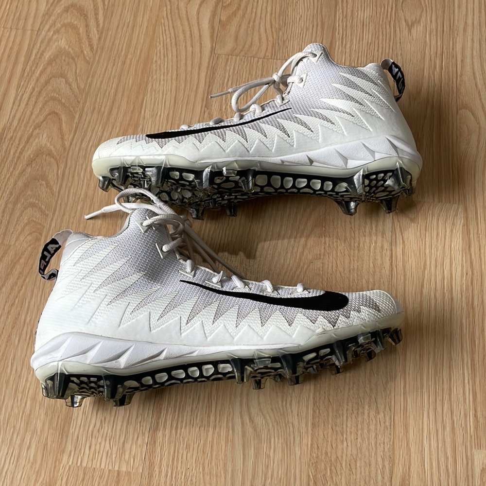 Nike Alpha Menace Cleats